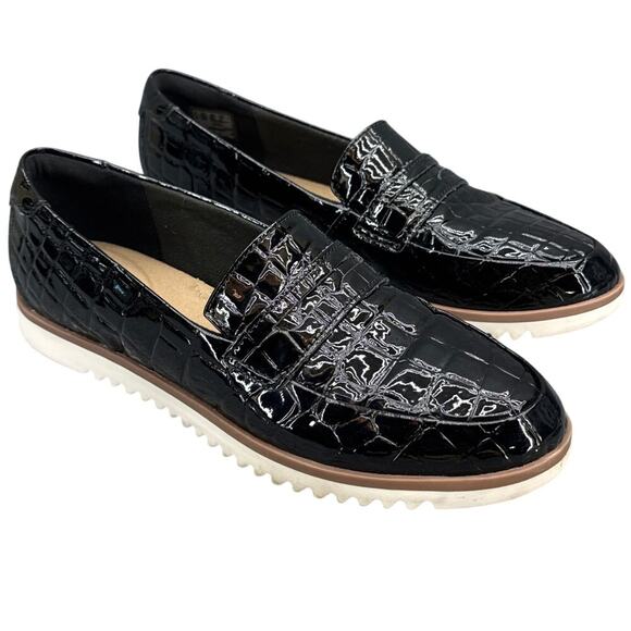 Clarks Serena Terri Black Patent Leather Comfort Slip On Penny Loafer Women 8 - Picture 1 of 8